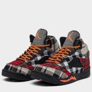 4.5 Youth or women size 6 shoe can also fit these shoes. RETRO 5 Jordans